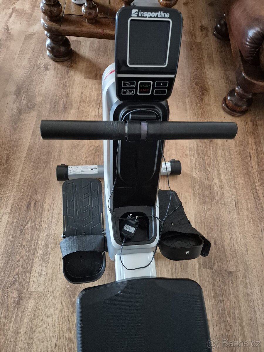 Veslovací trenažer