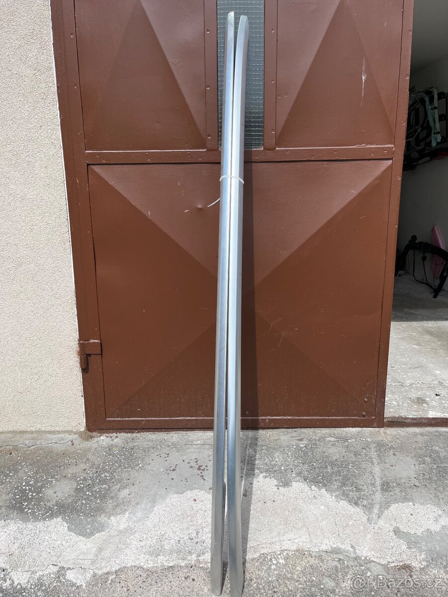 Octavia 3 střešní hagusi combi