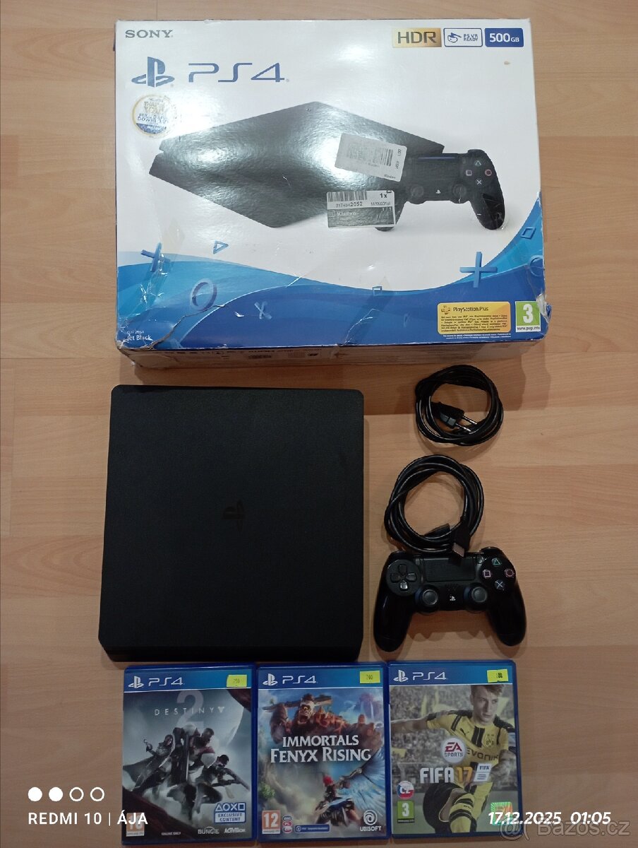PlayStation 4 Slim pamět 500gb