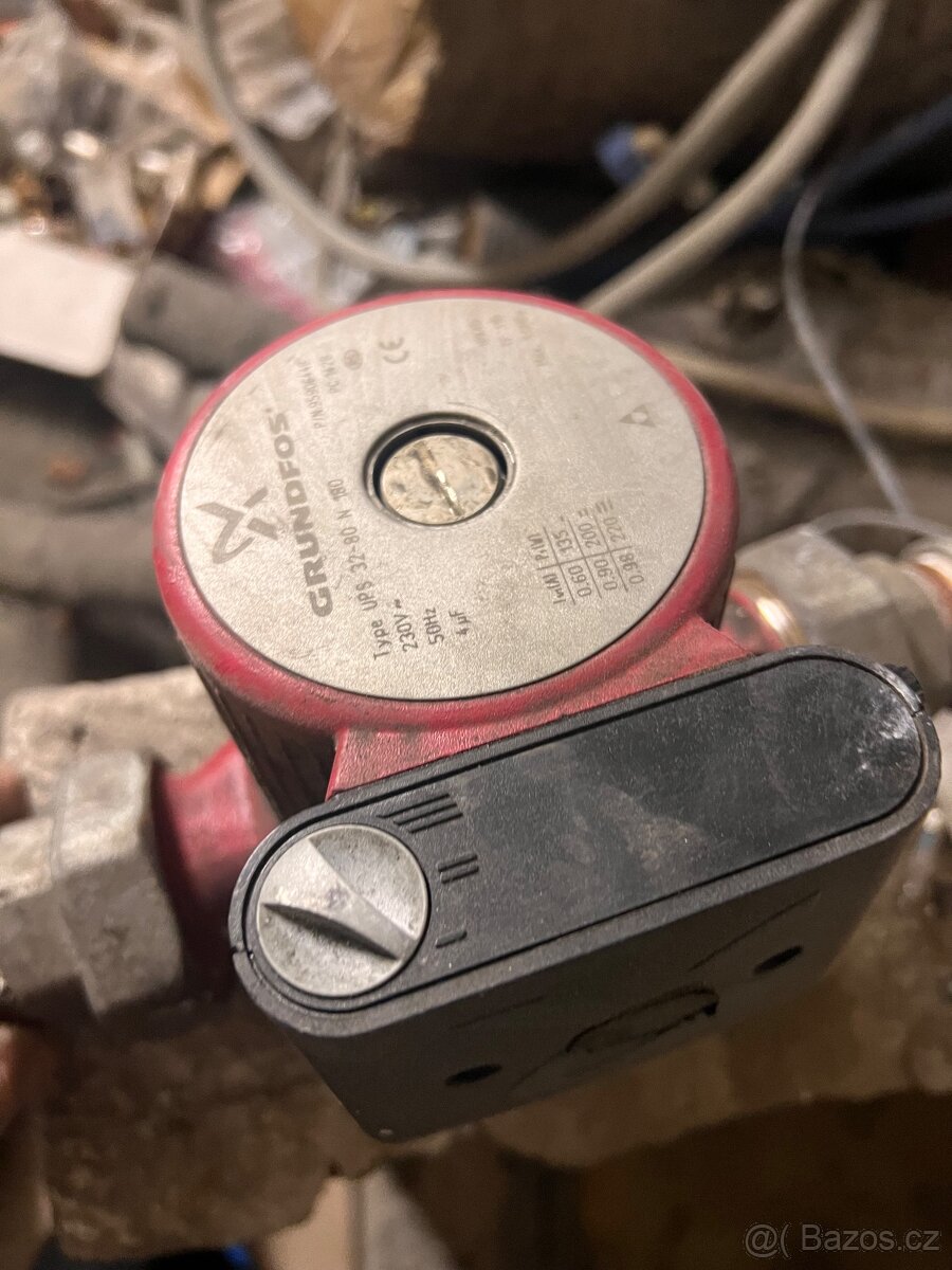 Oběhové čerpadlo Grundfost UPS 32-80