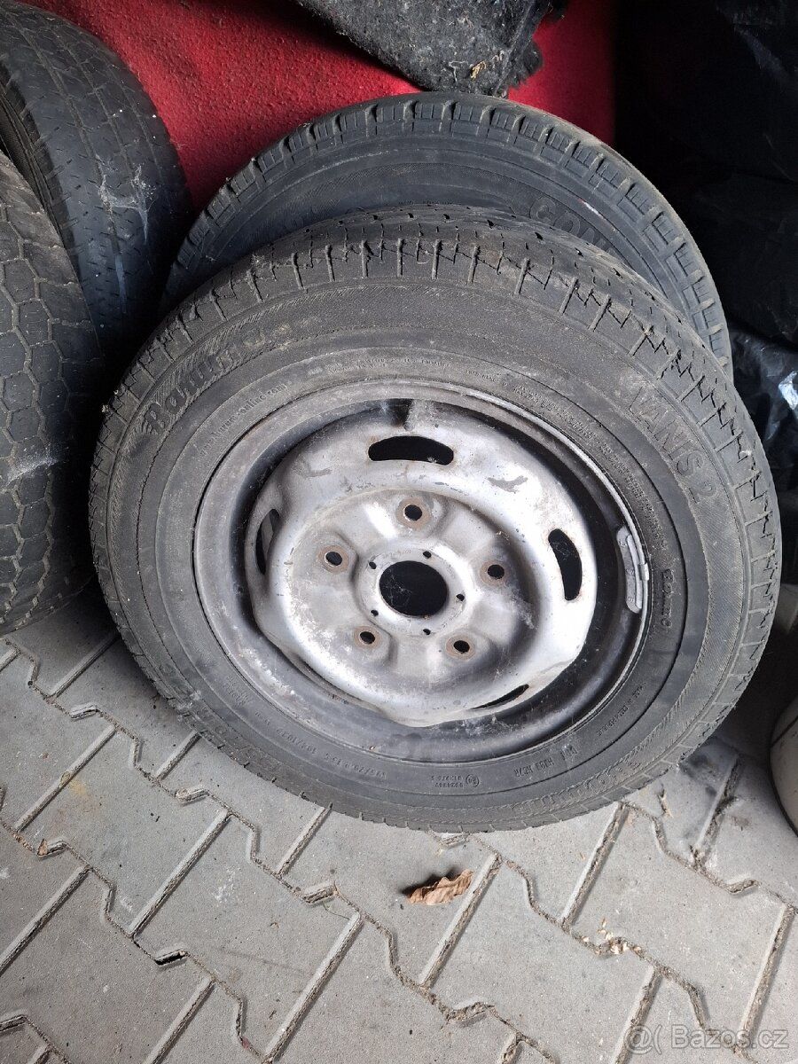 Prodám disky z Ford tranzit 2002