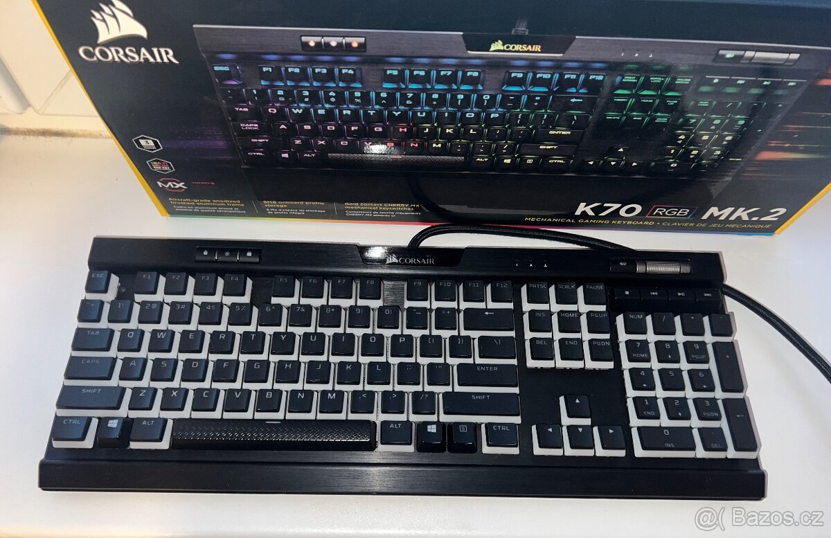 Klávesnice Corsair K70 MK.2