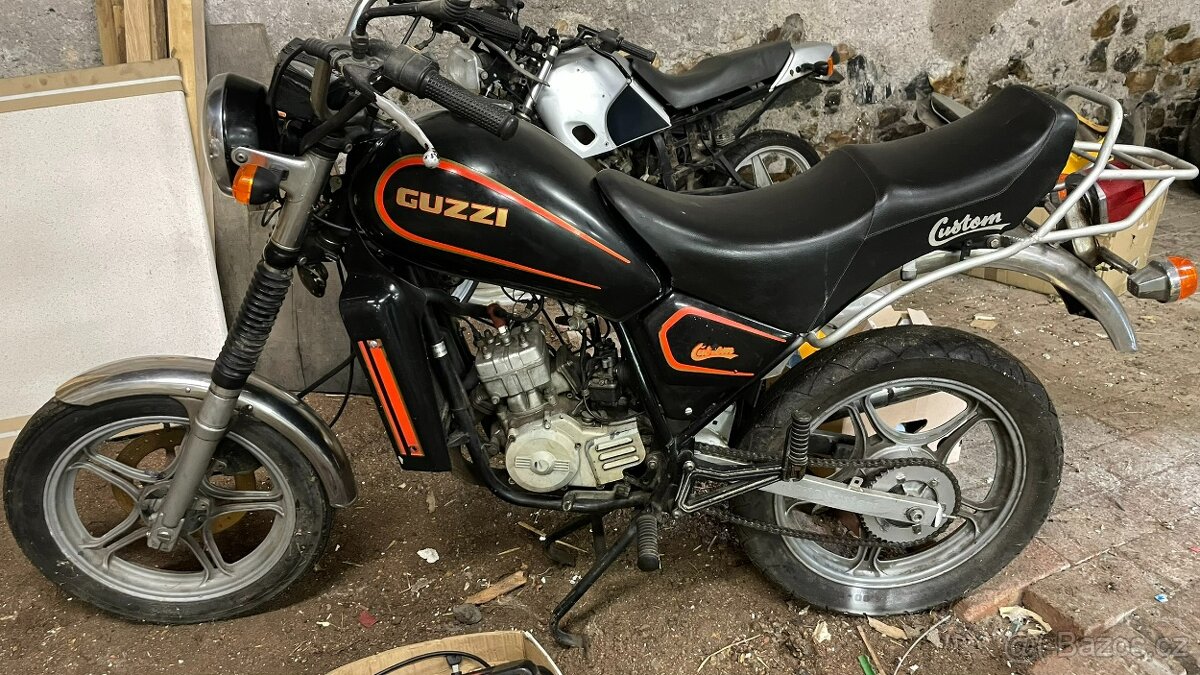 Moto Guzzi custom 125