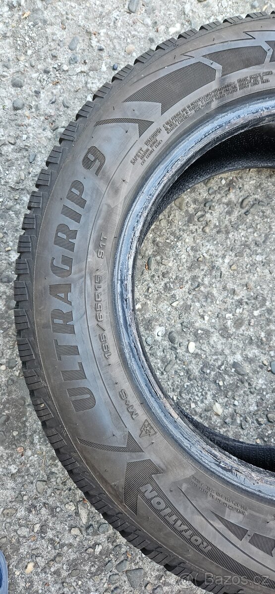 Prodám pneu Goodyear