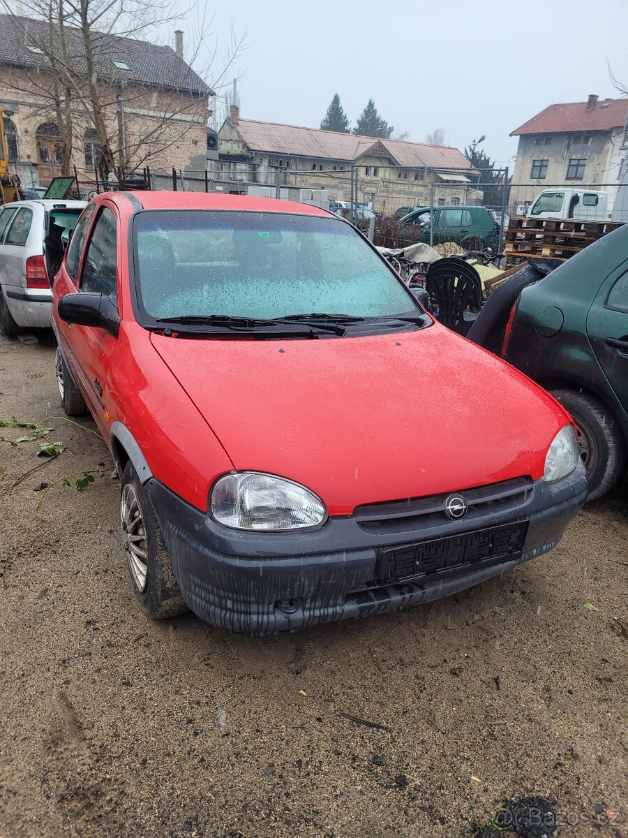 Opel Corsa B 1.5 diesel rok 1991 1.majitel.