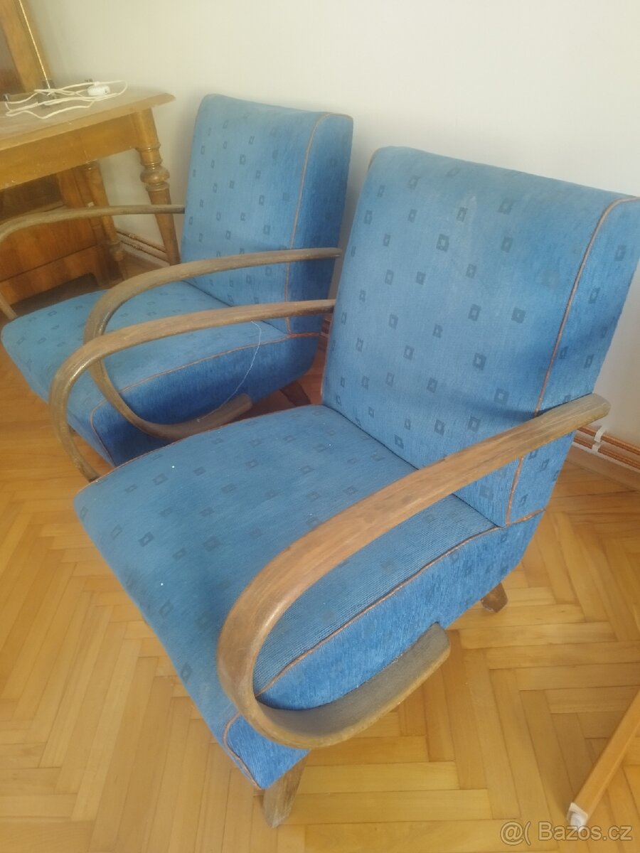 Křesla Hala bala