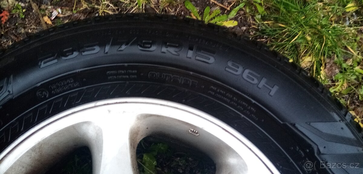 AL disky + pneu R15