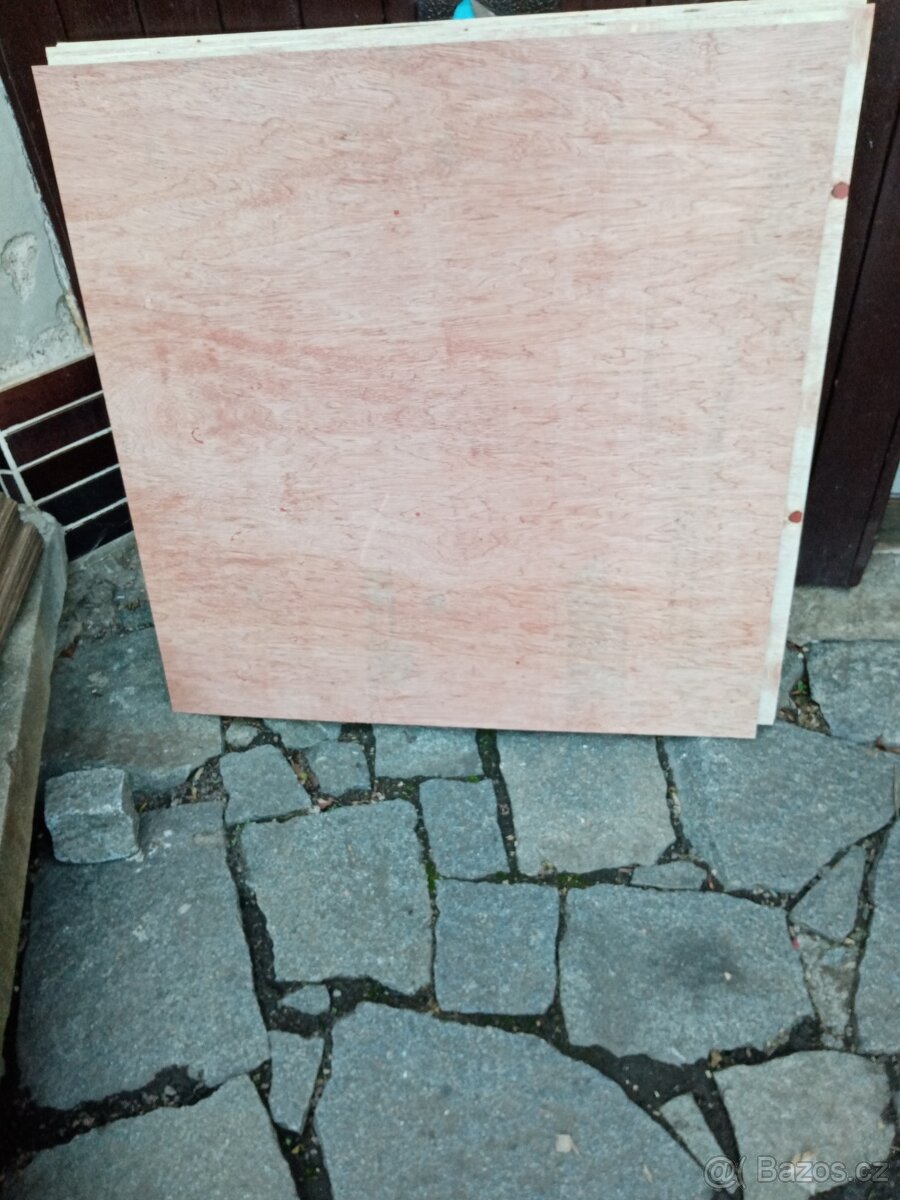 Překližkové desky 91 x 91 x 0,5 cm