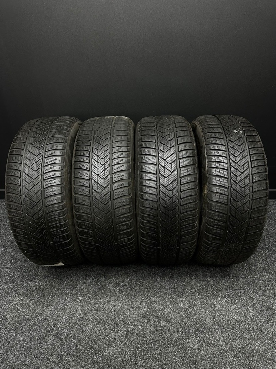 Sada pneu Pirelli 225/55/18 102V