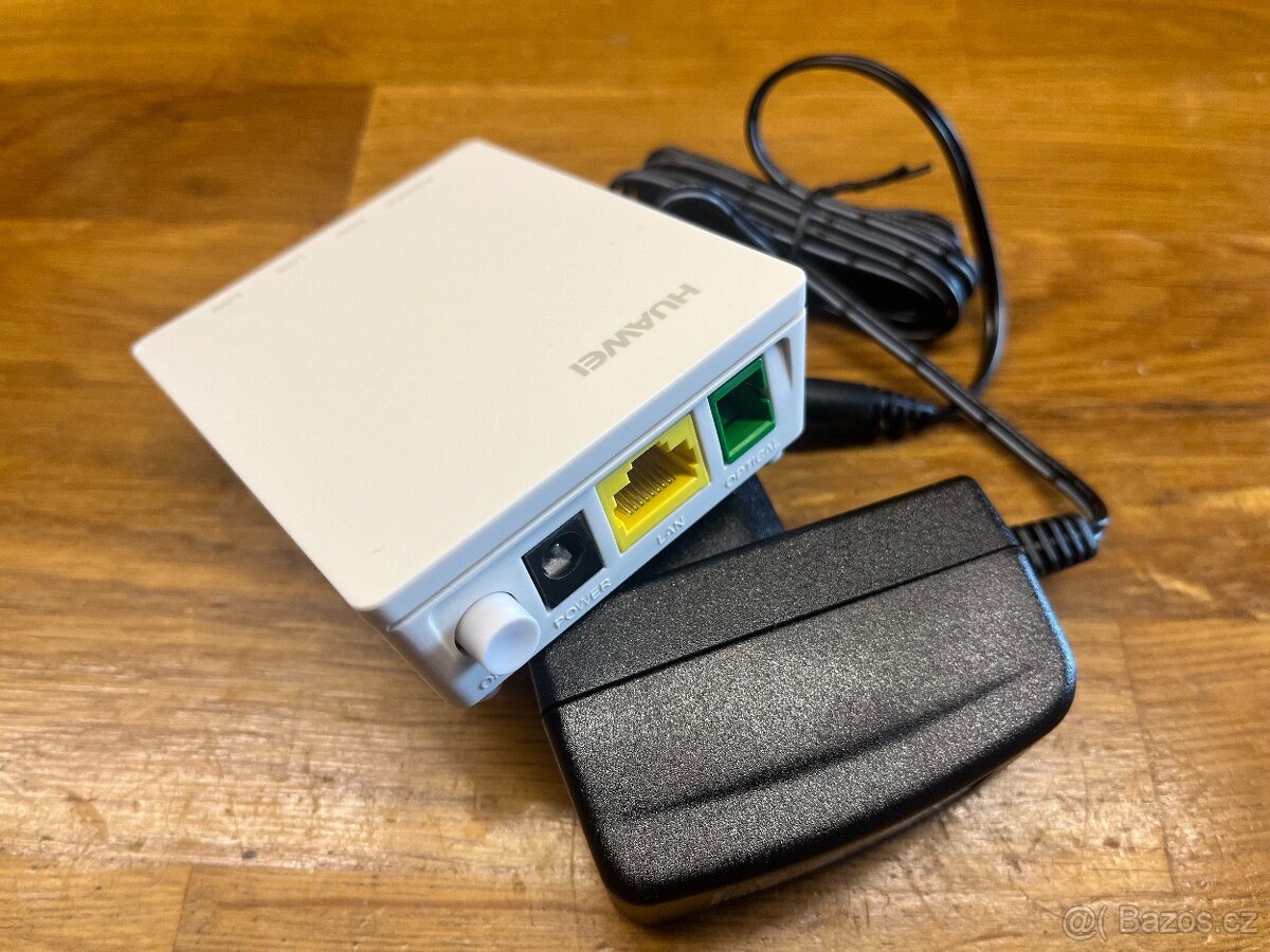 Huawei OptiXstar HG8010H GPON Terminal