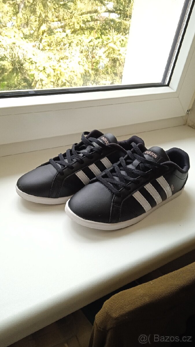 Nové boty Adidas c.38