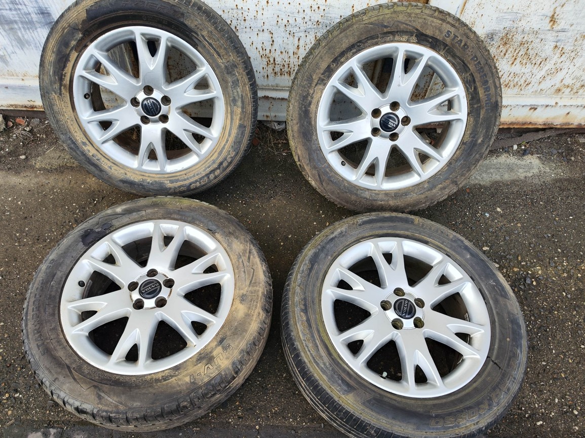 18"alu sada Atlantis 5x108 origo Volvo XC90 1.gen 235/60