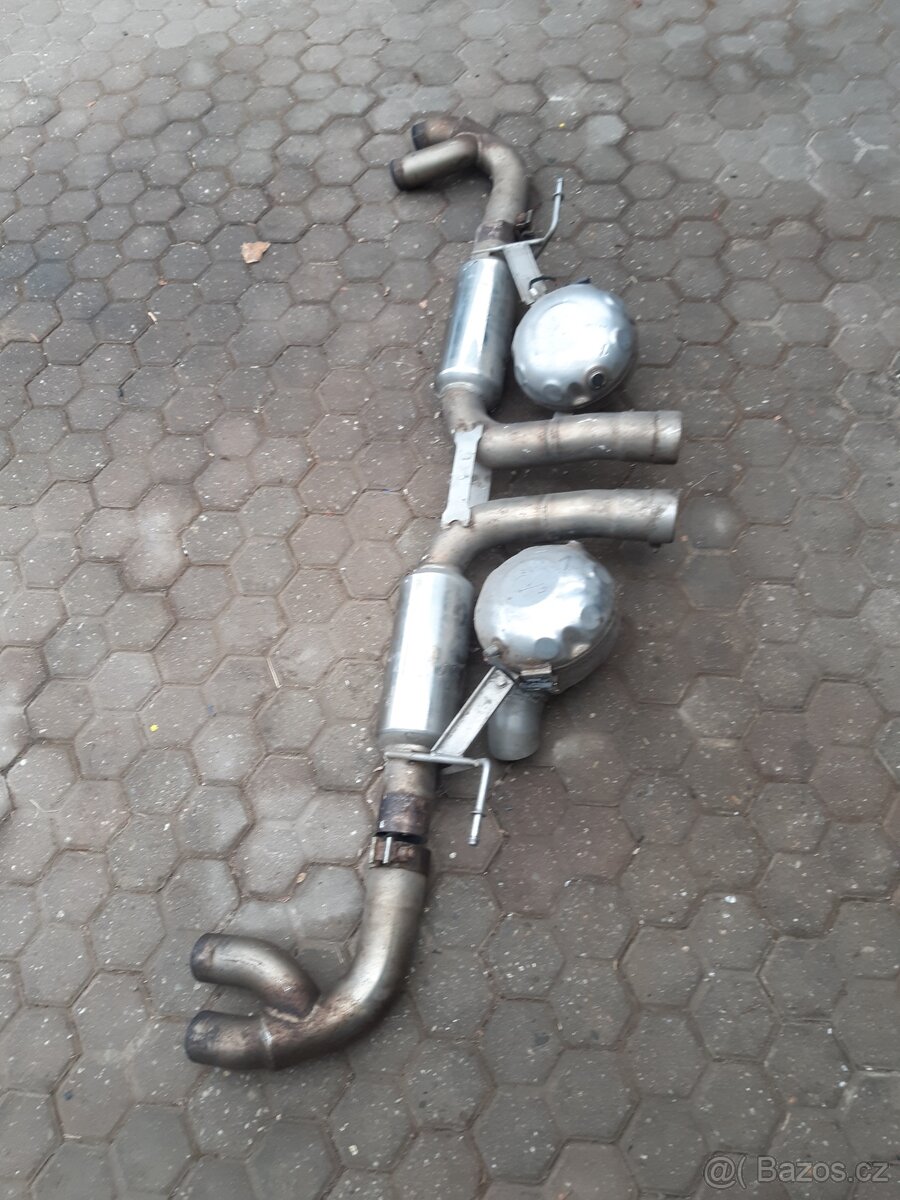 X5 výfuk