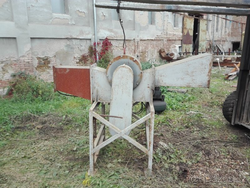 Štěpkovač