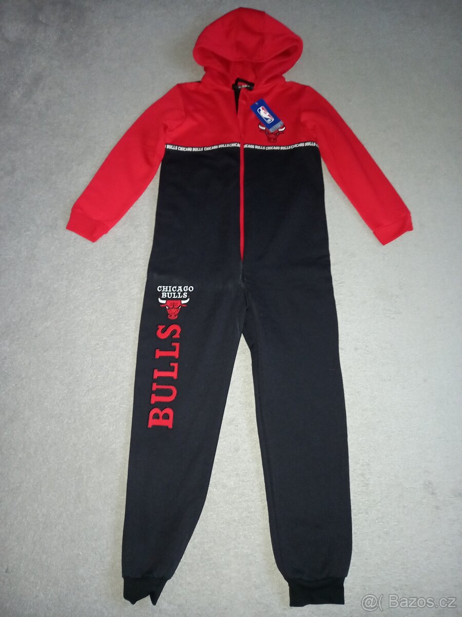 Overal dětský Chicago bulls vel 146