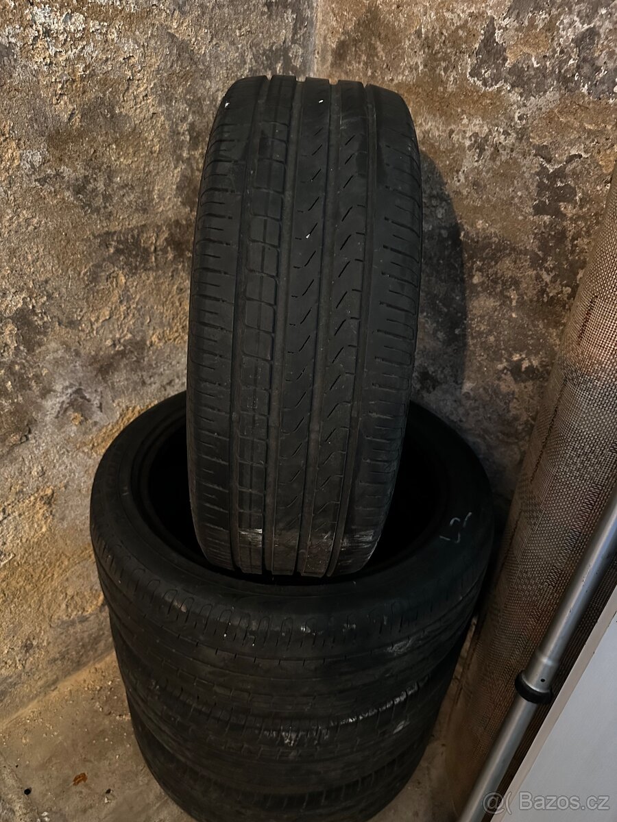 Letní pneu 225/45/19