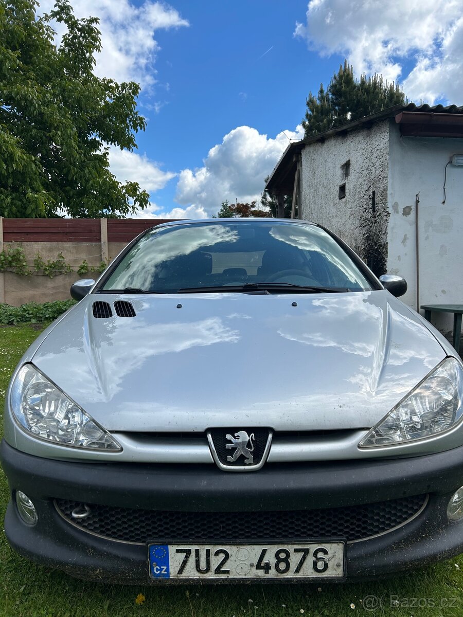 Peugeot 206