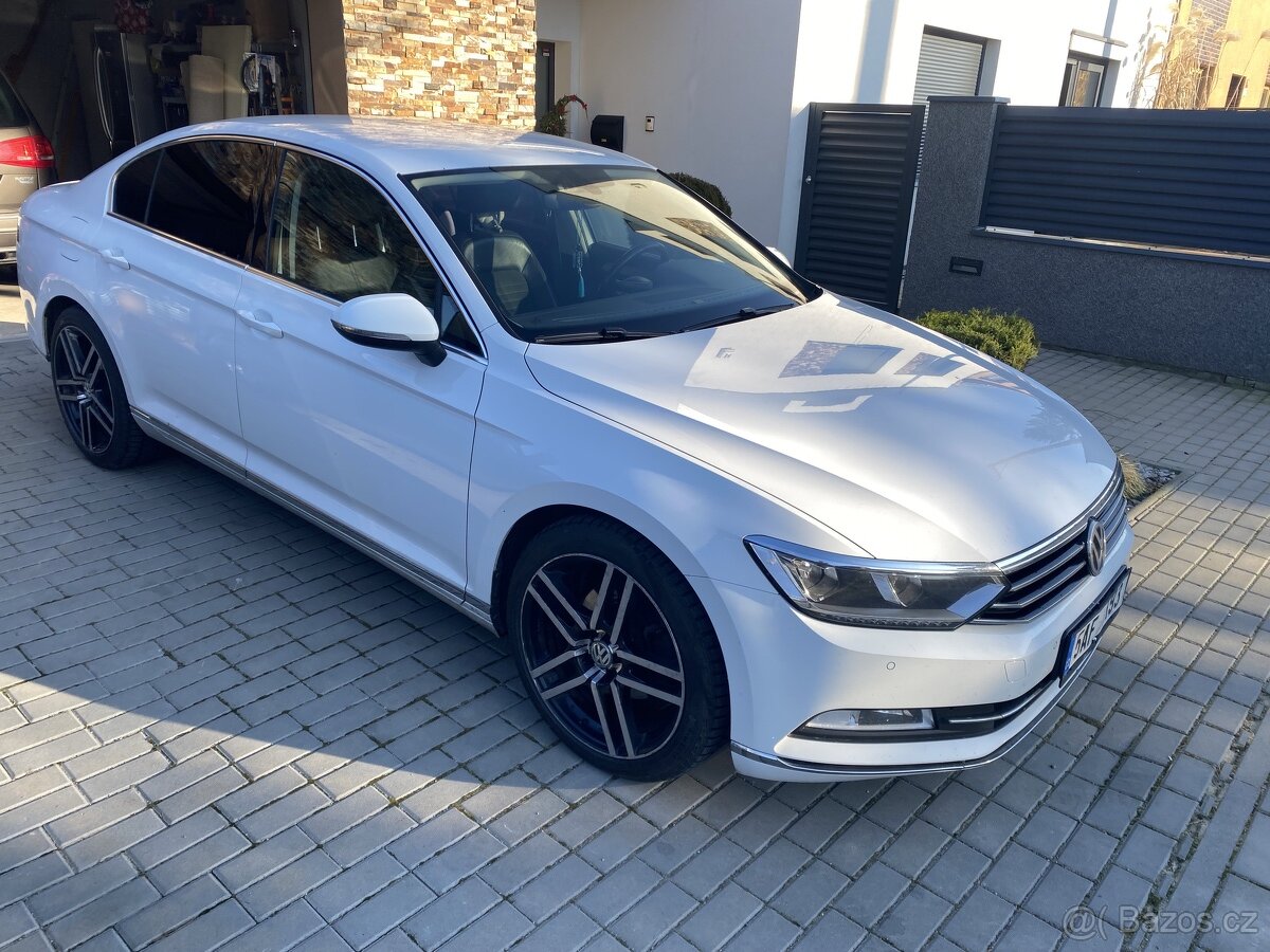 Volkswagen Passat 2,0 Full LED Highline DSG TK do 2/26