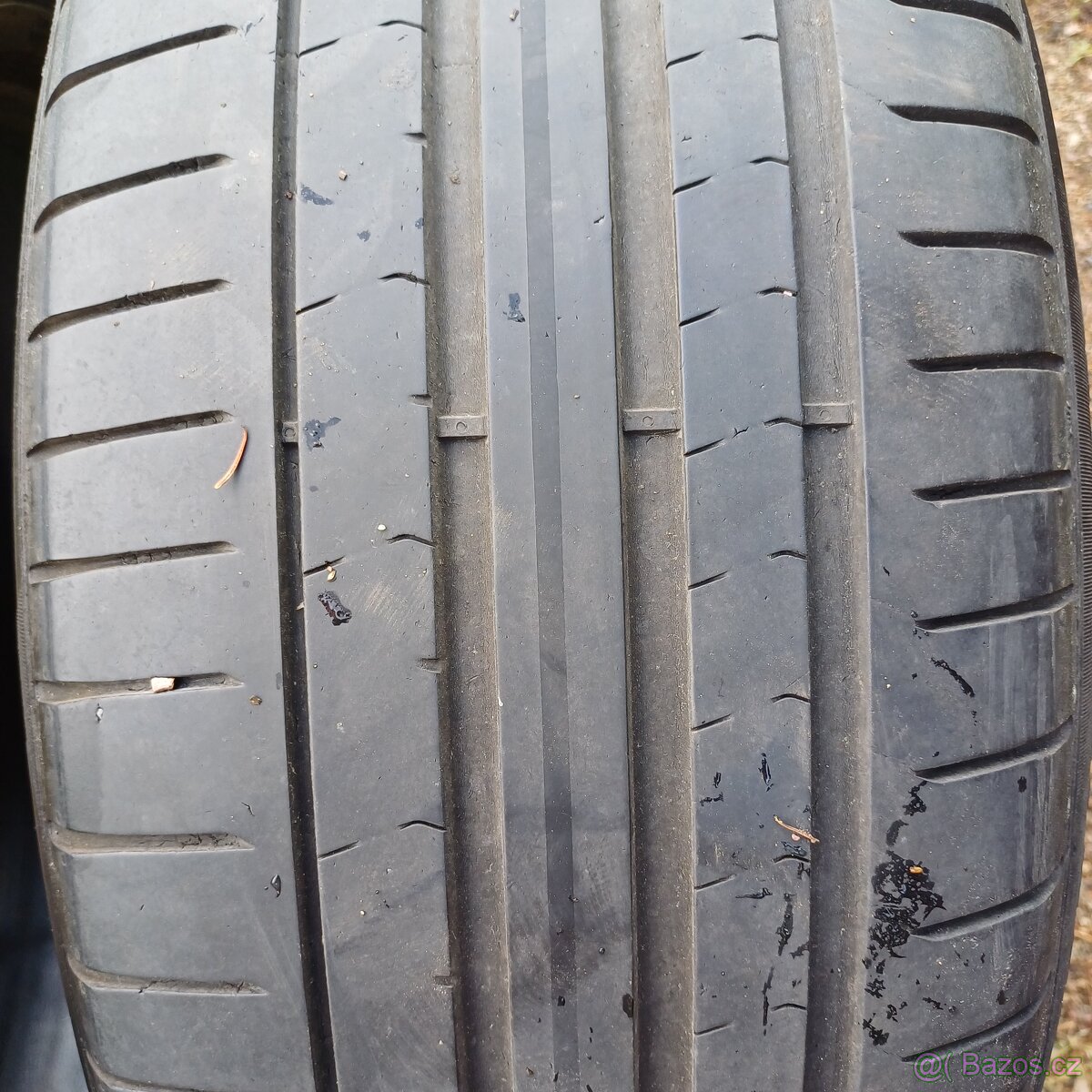 Pirelli P Zerro 235 50 r19 103v