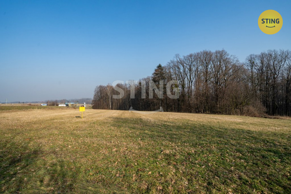 Stavební pozemek Vojkovice, 131735