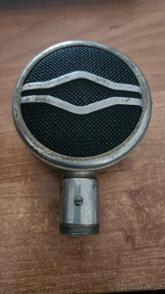 Mikrofon Tesla