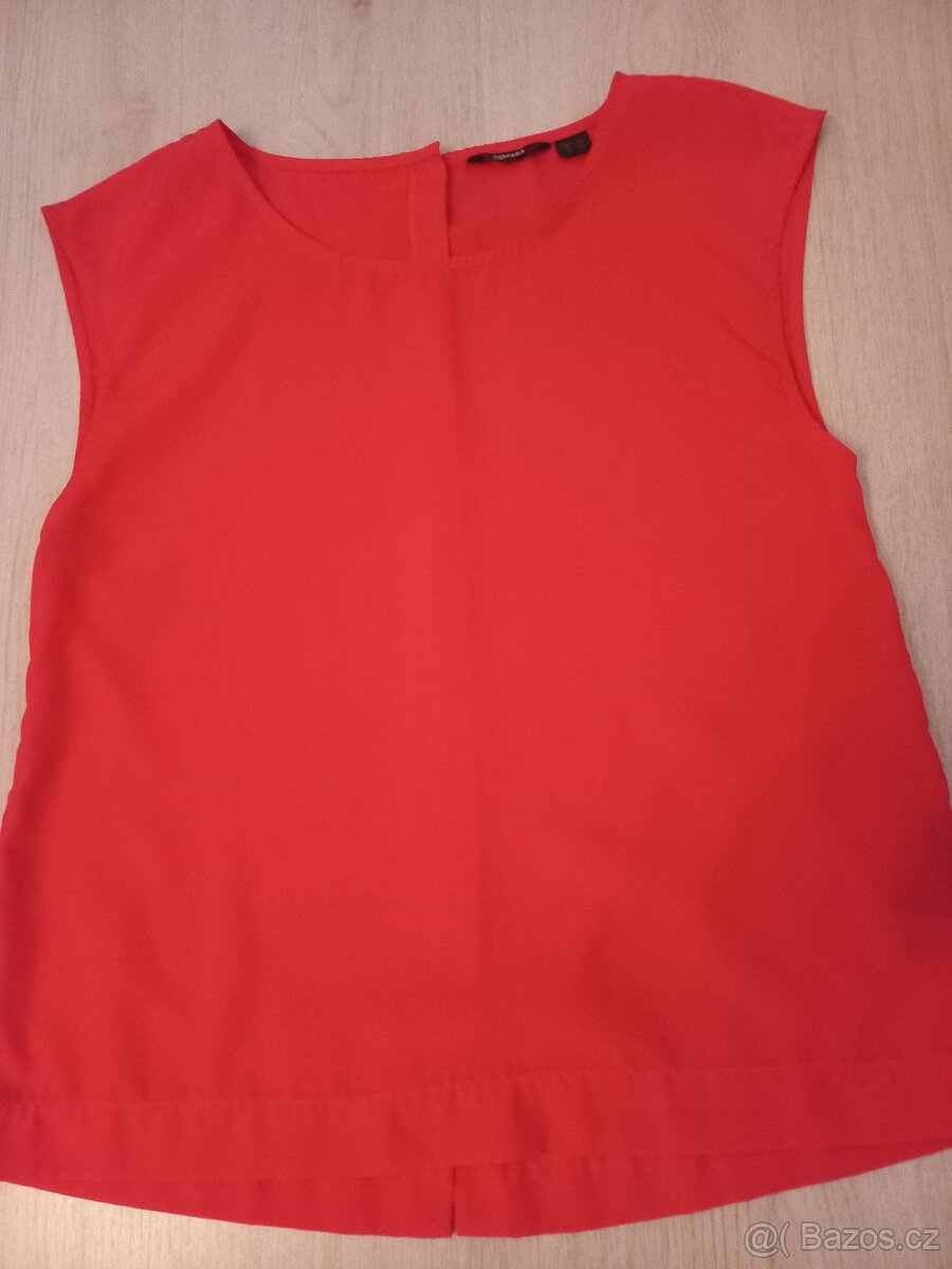 Růžová halenka