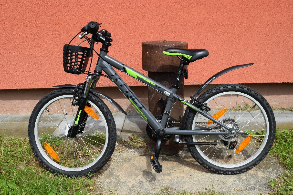 Prodám kolo velikost 20