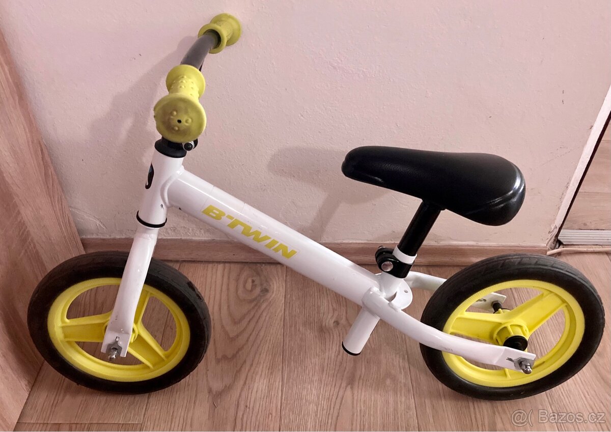BTWIN Dětské odrážedlo 10" Run Ride 100 bílé