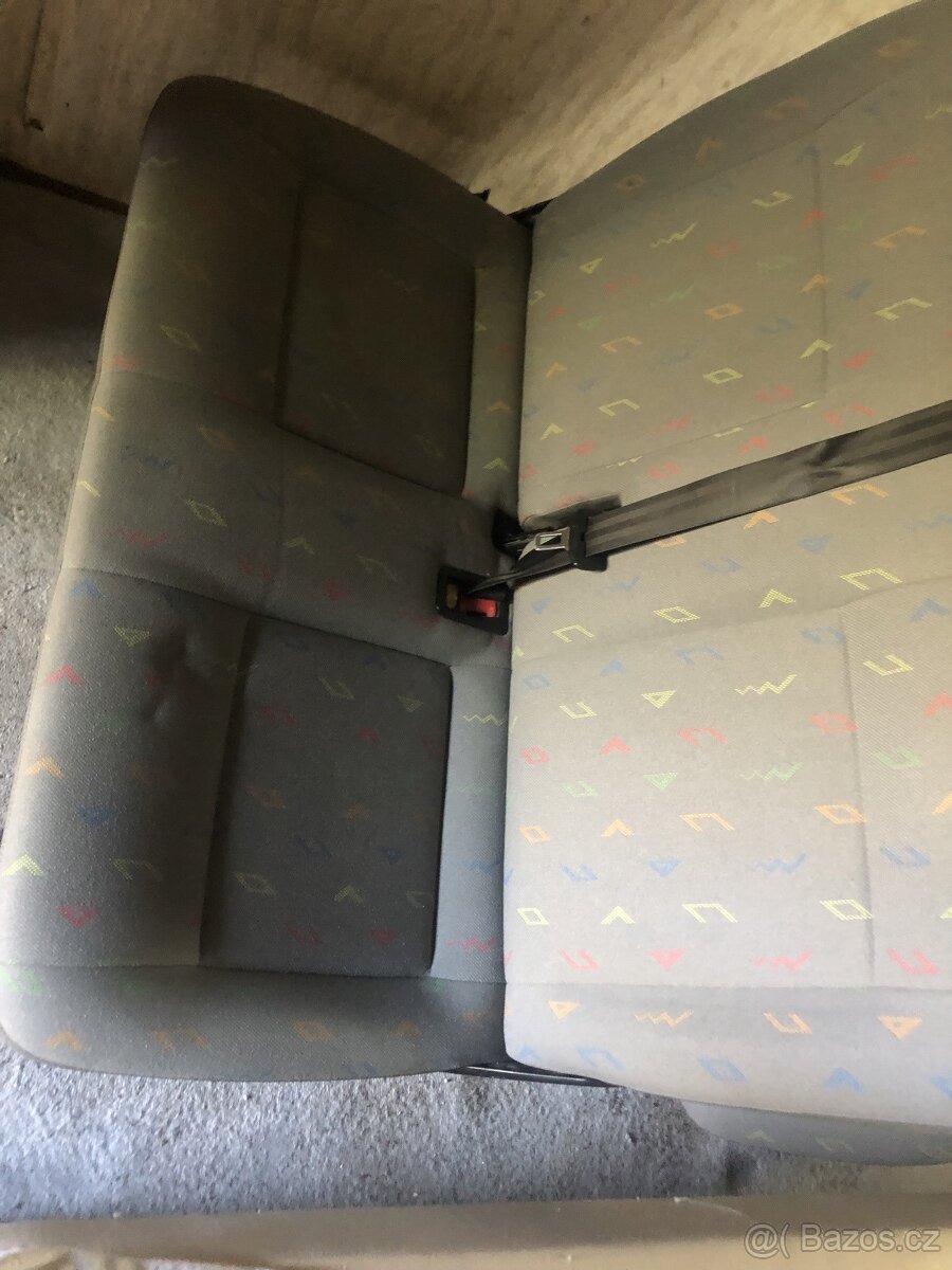 sedacky transportér T5 , caravela dvojka , jednička .