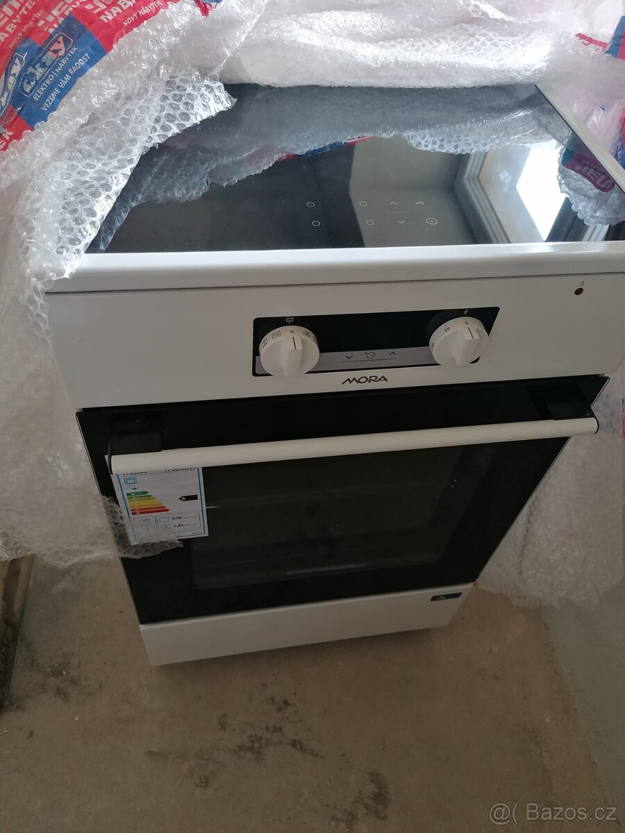 MORA I7688BW
