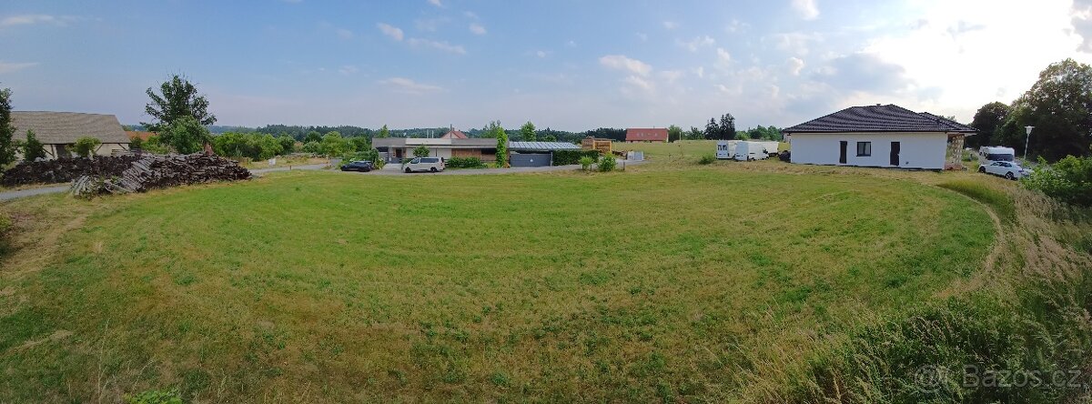 Prodej pozemku 1 499 m v Jarošově n. Než.