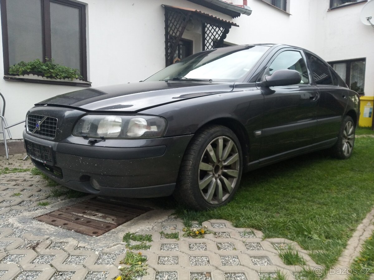 Volvo S60 2.4 awd