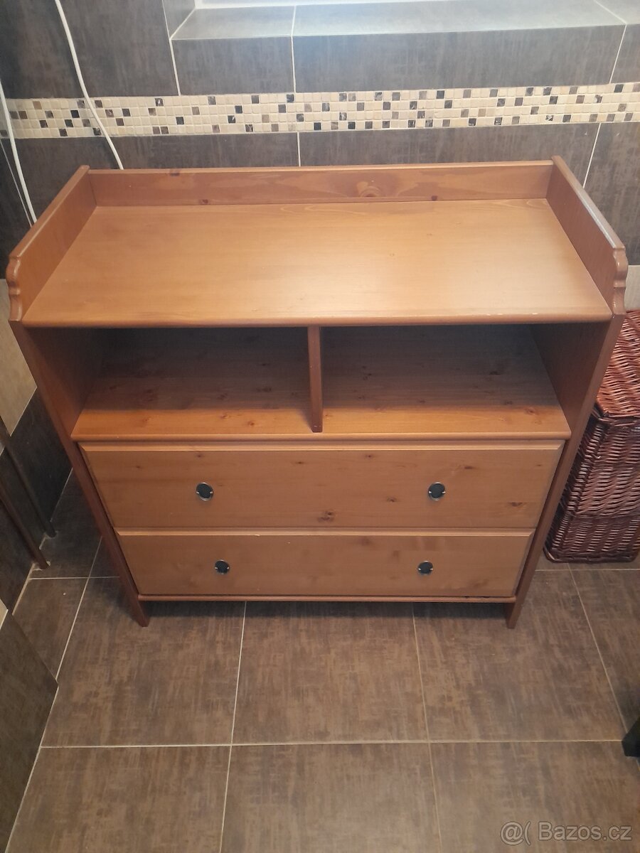 Ikea komoda Leskvik