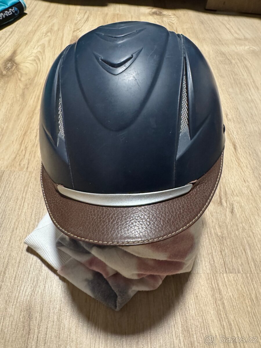 jezdecká přilba Harrys horse