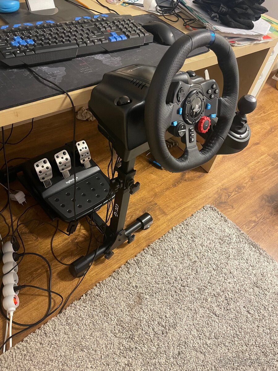 Herní volant logitech g29
