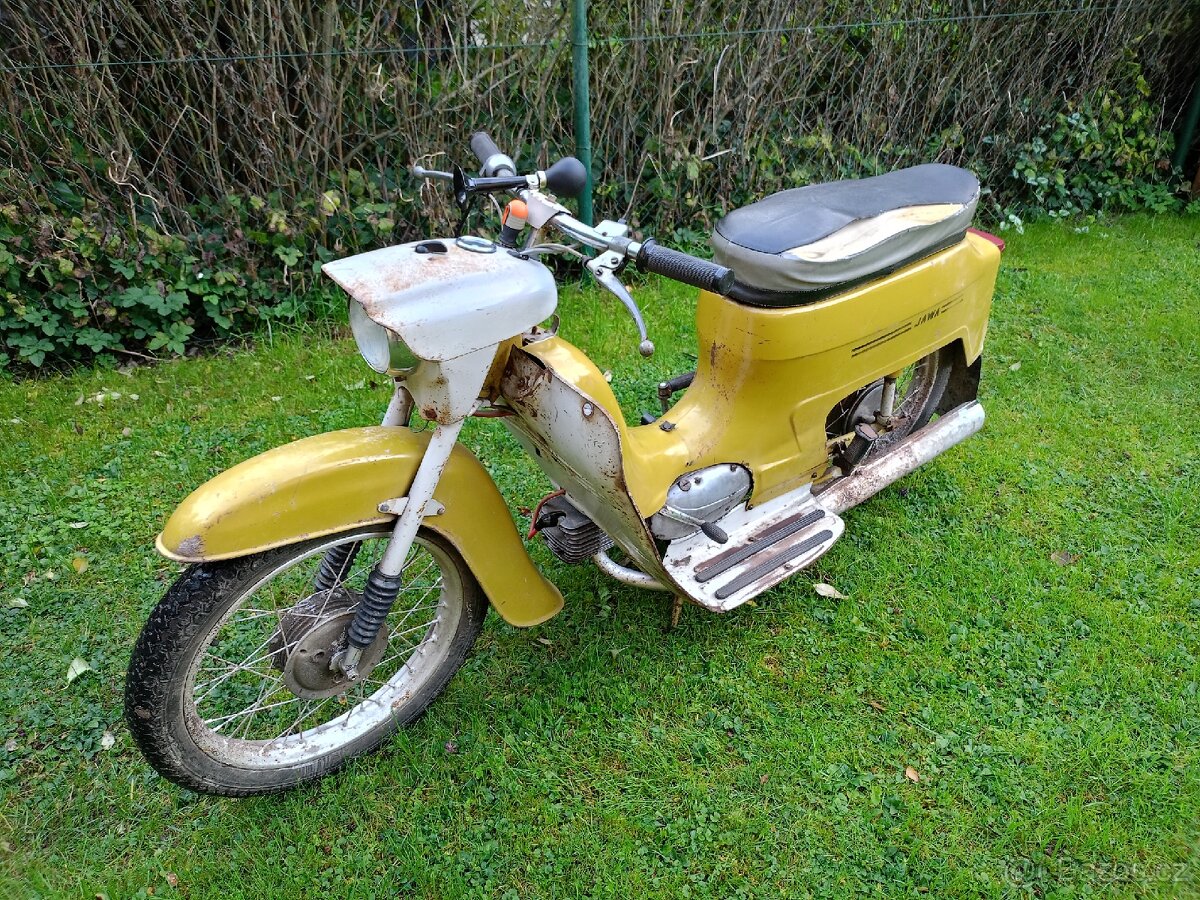 Jawa pionýr 220 hořčicová vzácna barva