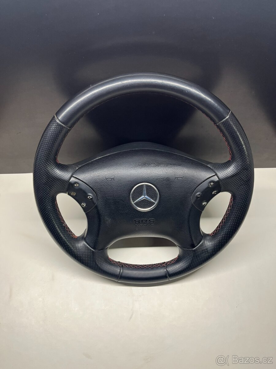 //Volant Mercedes-Benz W203//