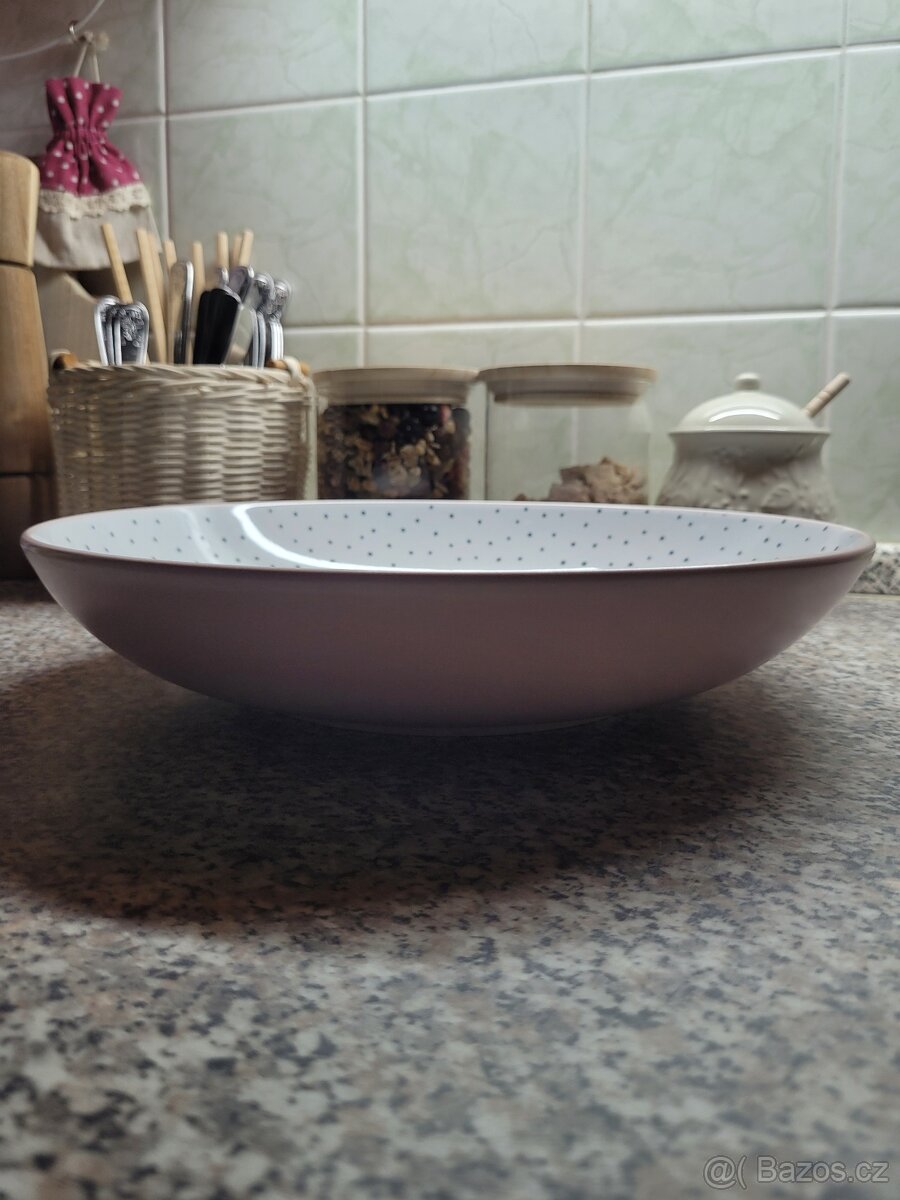 Růžová servírovací mísa STENTICKA zn. IKEA