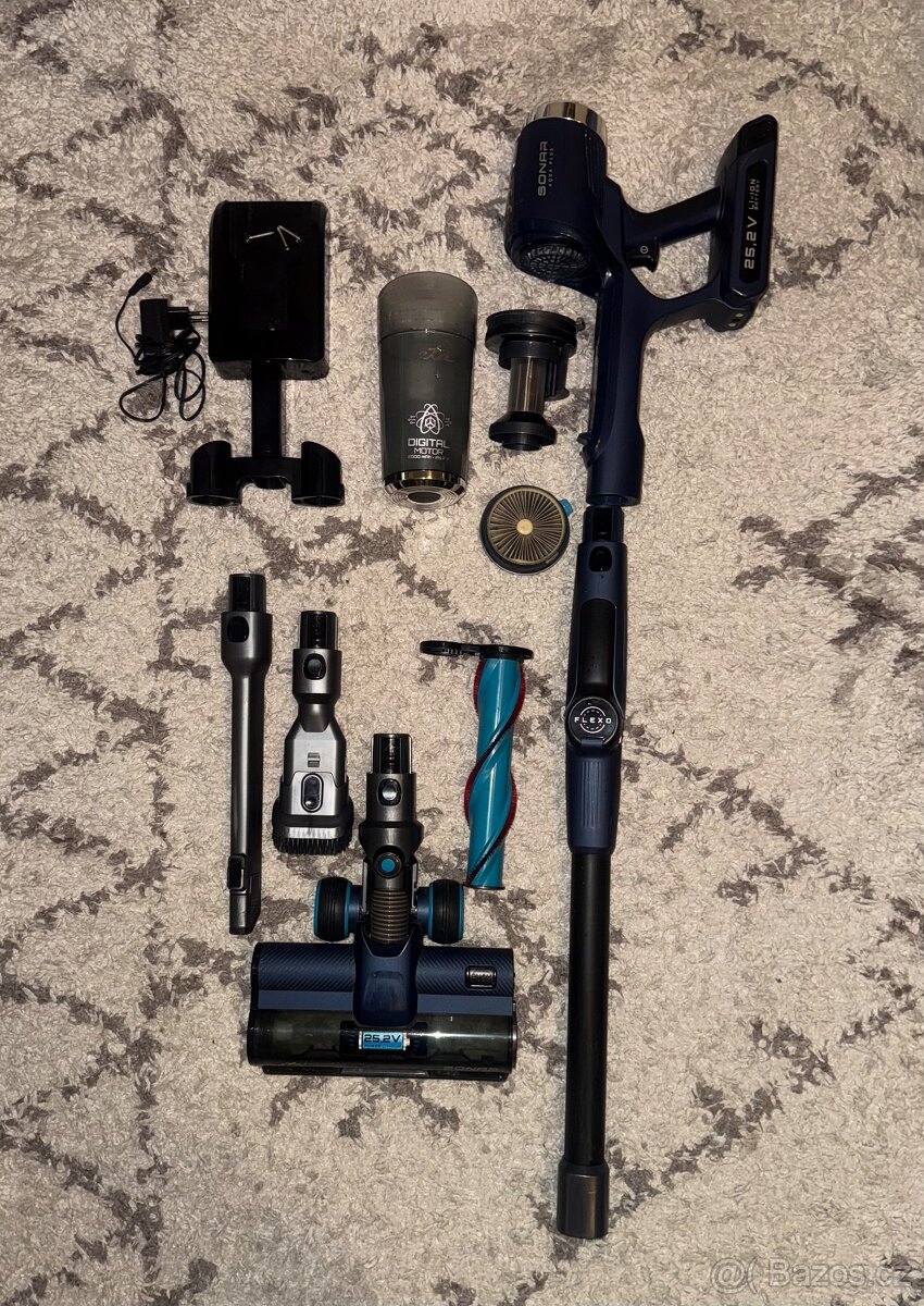 Tyčový vysavač ETA Sonar Aqua Plus 3232 90000 modrý