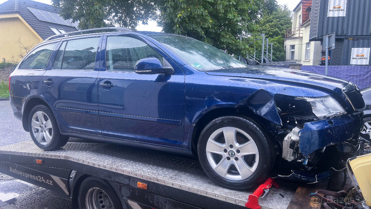 Vůz na díly Škoda Octavia 2 kombi FL 2011 CDAA MUF LF5Q