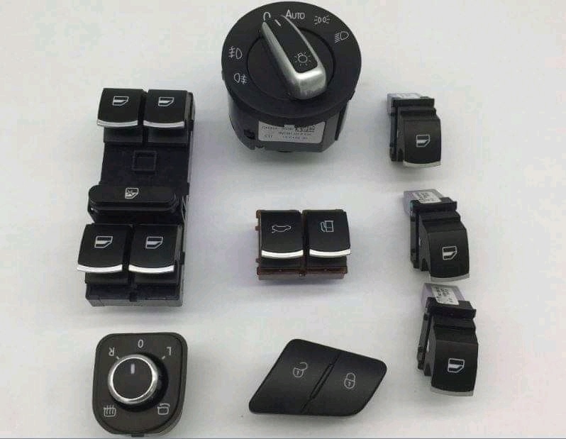 Ovladace vypinac svetiel a stahovanie okien  SKODA VW