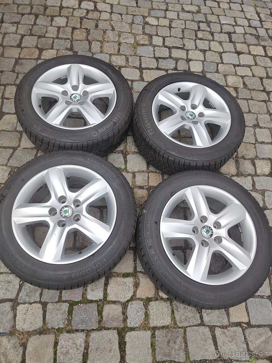 Prodám orig alu 16 škoda Superb 5x112 ET 37 zimní pneu