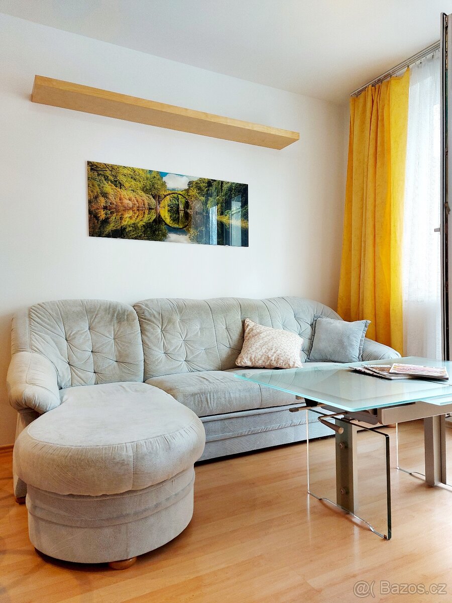 Rohová rozkládací sedačka do L Lekva Nábytek