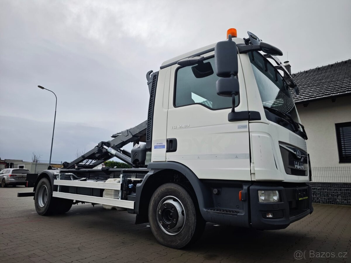 MAN TGL 12.180, NOVÝ 8t hákový nosič kontejnerů