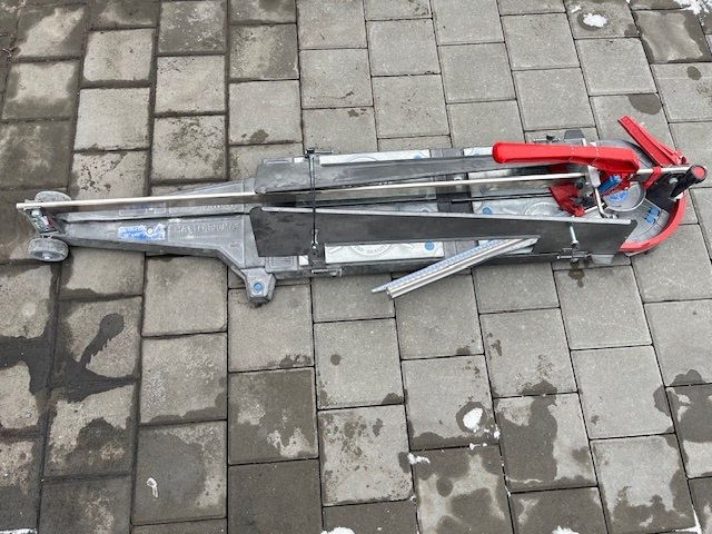 Řezačka dlažby Montolit Masterpiuma 125 P2