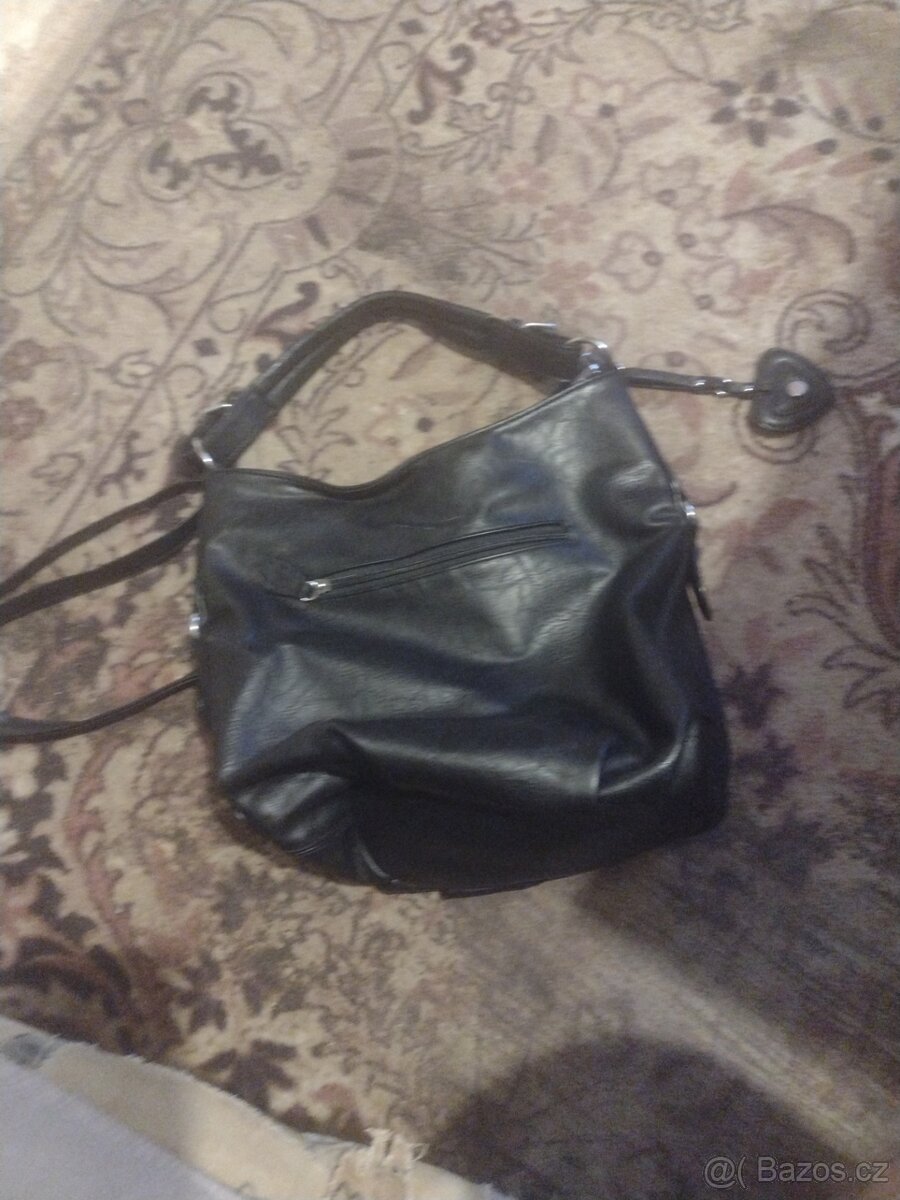 Dámská kožená kabelka