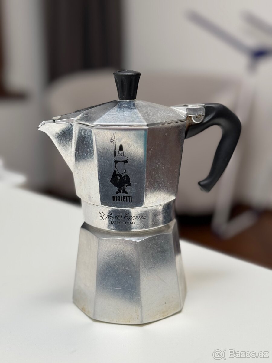 Moka konvička Bialetti pro 3 šálky