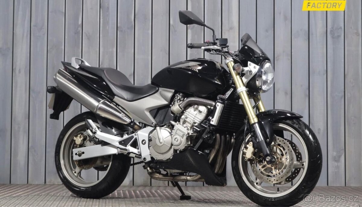 Koupím Hondu Hornet 600 (25 kW / 35 kW)