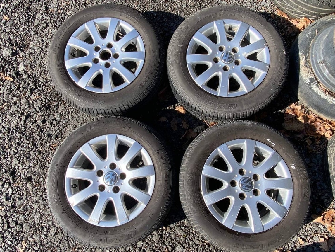 117. sada letní alu kola 195/65 r15 5x112 VW