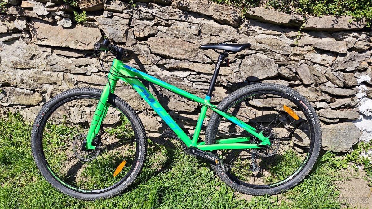 Dětské kolo Amulet 27,5 Tomcat 1.9 SH light green
